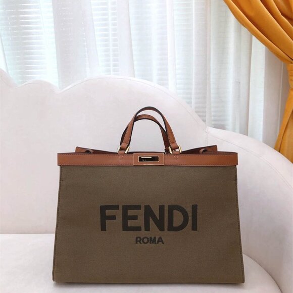 Fendi Roma large purse/tote - Picture 1 of 4